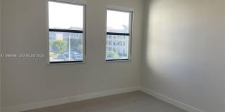 7809 NW 104th Ave Gallery 6