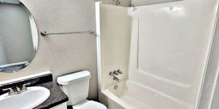 Avalon Cove Townhomes Gallery 76