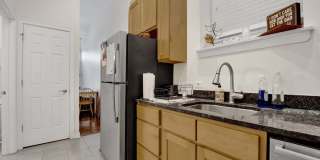 2143 N WESTERN Avenue Gallery 10