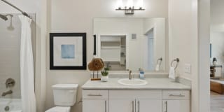 Ltd. Med Center Gallery 7