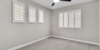 1712 Estrella Street Gallery 38