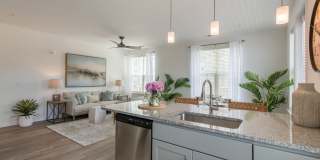 Commonwealth apartments Gallery 3