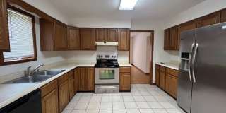 201- 203 Briarcrest Ct Gallery 11