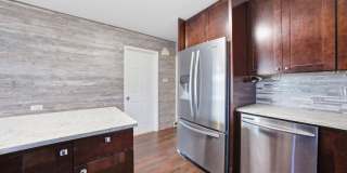 4605 S Laramie Avenue Gallery 15