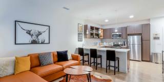 The Lydell Luxury Living Gallery 17