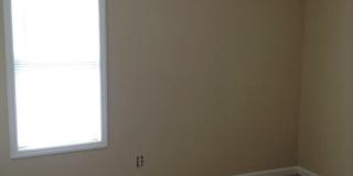 200 N Franklin Street Gallery 7
