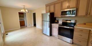3 Bedroom 2.5 Bathroom Home Available in Elizabethtown! Gallery 13