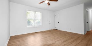 Pet Friendly Three Bedroom! Gallery 4
