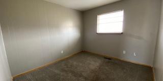 Beautiful Home- The Only thing Missing Is You! Gallery 8