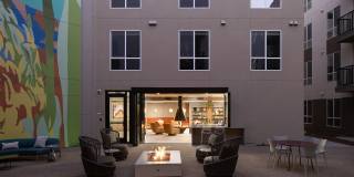 Folia Gallery 37