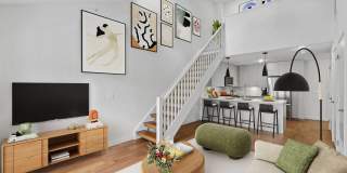 The Anchorage Gallery 15