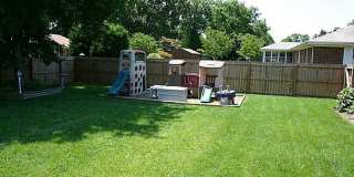 Charming brick ranch-style home in Virginia Beach featuring 3 bedrooms and 2 full baths! Gallery 12