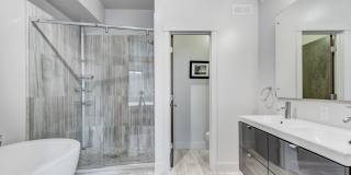 2103 West 32nd Avenue, Unit 8 Gallery 25