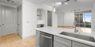 Ashton South End Gallery 31