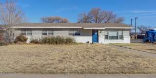 4202 44th Street Gallery 1