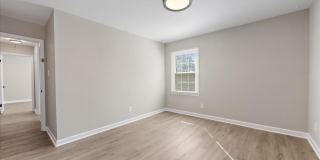 4700 Walden Court - 4706 Gallery 22