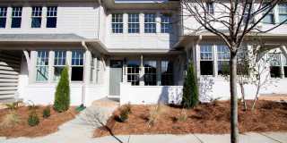 1190 WINDSOR SQUARE Gallery 1