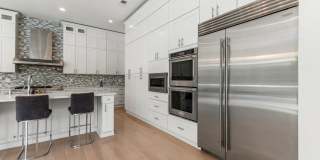 1513 OAKVIEW Drive Gallery 36