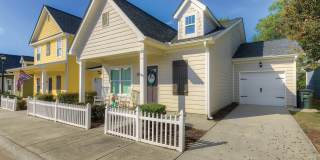 LEO at Augusta Commons Gallery 1