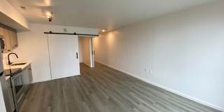 725 W Pratt Gallery 71