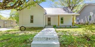 300 W Railroad St Gallery 1