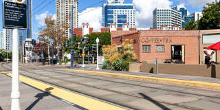 Sophisticated Urban Living in the Heart of San Diego’s Marina District Gallery 4
