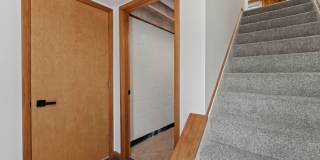 READY FOR MOVE IN! DON'T MISS THIS RENOVATED 2-BEDROOM TOWNHOME IN WEST MIFFLIN! Gallery 17