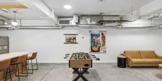 Pullman Modern Urban Apartments Gallery 47