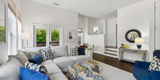 Secret Oasis in East Nashville - FOR LEASE Gallery 31