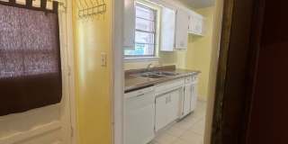 3 bed, 1 bath, 1 car garage Gallery 40