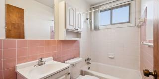 Southdale Parc Gallery 33