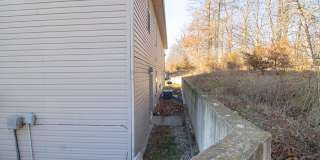 Large 4 bedroom Duplex Gallery 23