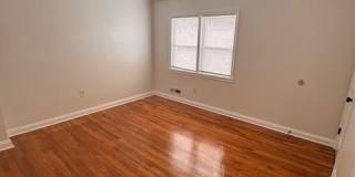 1090 CAMERON Road Gallery 15