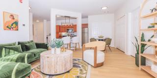 Knoll Crest Gallery 5
