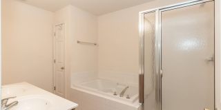 Three Bedroom END unit Townhome! Gallery 19