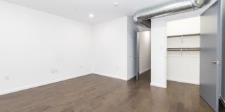 1525 N 6th Street - 2 Gallery 19