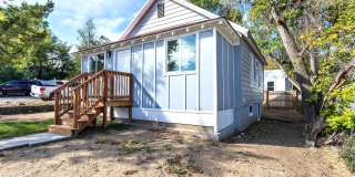 3 Bedroom 2.5 Bathroom Downtown Home For Rent Gallery 1