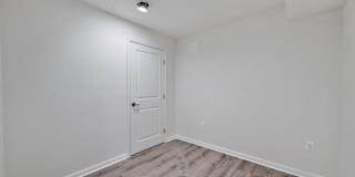 1103 GRADY Court Gallery 31