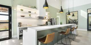 Abacus West Gallery 25