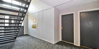 Warren Woods Apartments Gallery 18