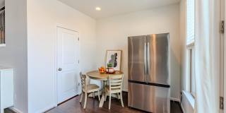 42506 DOGWOOD GLEN Square Gallery 26