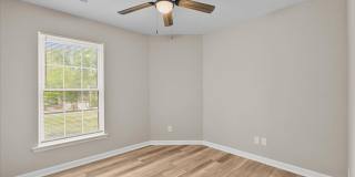 Coming Soon! Single Story Rental in Jamestown's Colony Park! Gallery 33