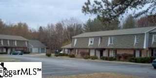 713 E Curtis Street Gallery 1