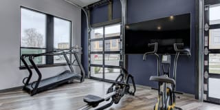 Pullman Pointe Gallery 25