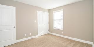 325-G Landrum Place Gallery 18