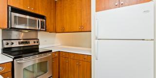 588 W Hawthorne Pl Gallery 4