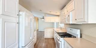 36 Maple Via Gallery 8