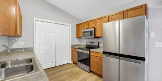 REMODELED 2 BEDROOM HOME IN IRMO GATED COMMUNITY Gallery 11