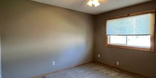 NE House for Rent 4 bedroom 2 full bathroom fenced in yard 2 Car attached garage. Gallery 8