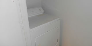 Convenient 1st Floor Condo in Gated Community with Pool Gallery 7